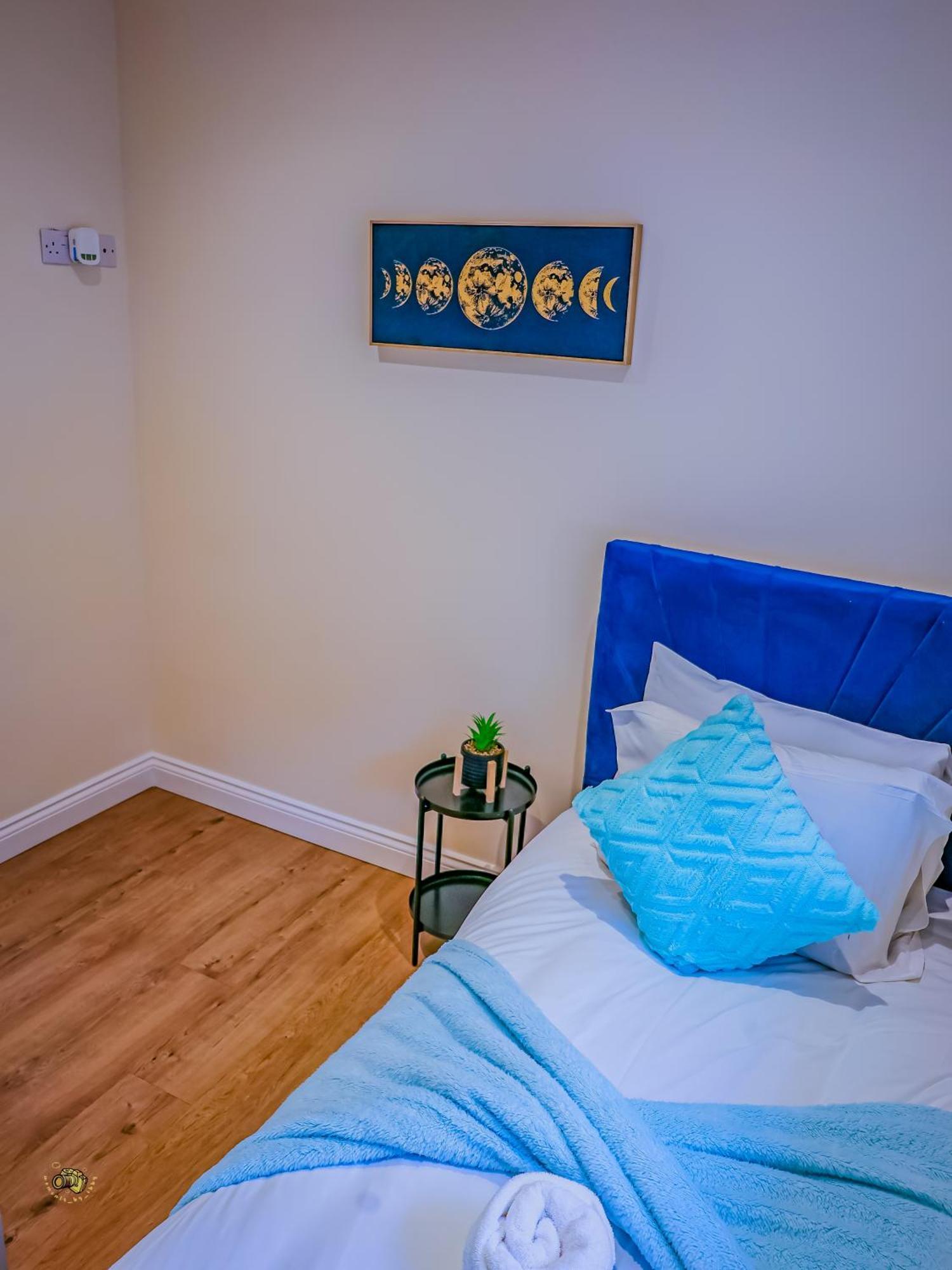 Deja Blue By Altoluxoexperience Short Lets & Serviced With Free Parking * Bristol