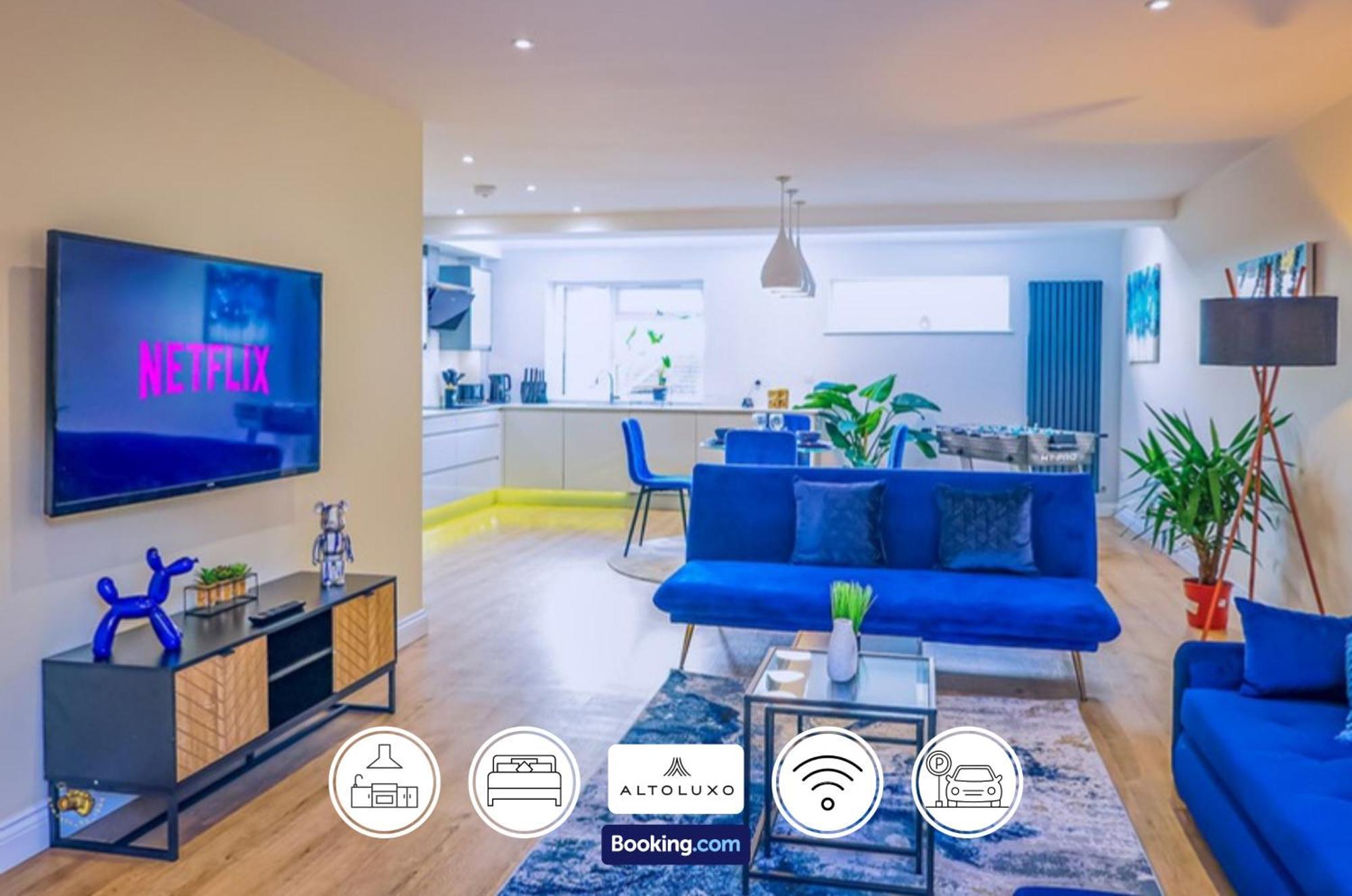 Deja Blue By Altoluxoexperience Short Lets & Serviced With Free Parking Holiday home *